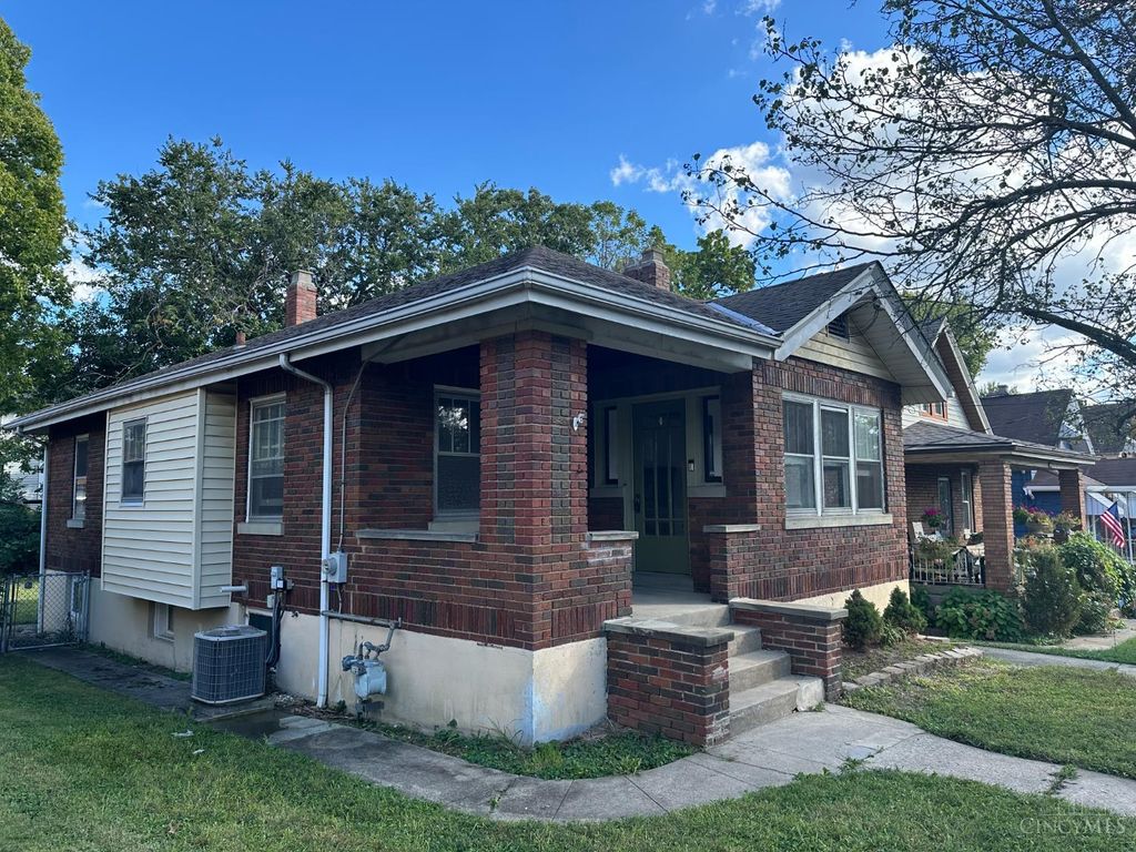 3842 Delmar Avenue, Cincinnati, OH 45211