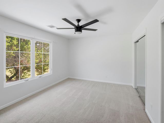 411 Carriage Oaks DR, Liberty Hill, TX 78642