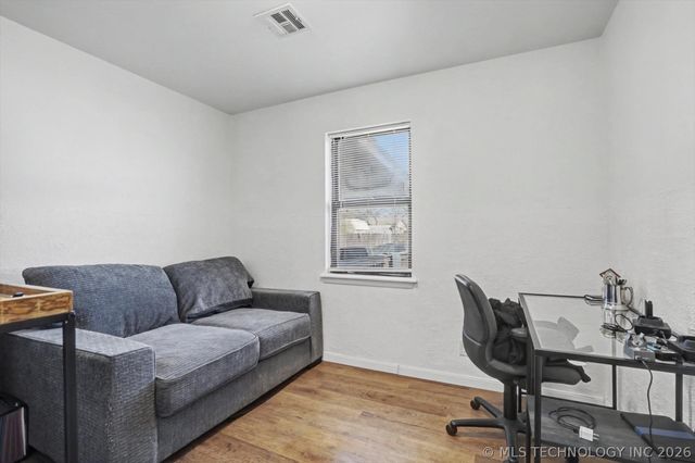 712 W 5th Street, Skiatook, OK 74070