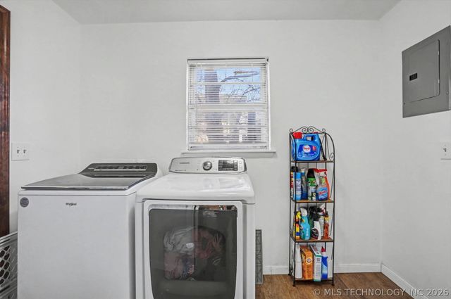 712 W 5th Street, Skiatook, OK 74070