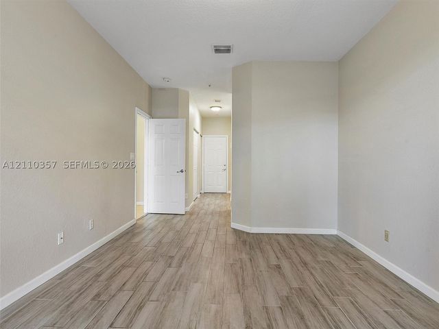 85 Gulfstream Rd 105A, Dania Beach, FL 33004