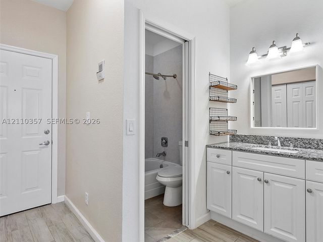 85 Gulfstream Rd 105A, Dania Beach, FL 33004