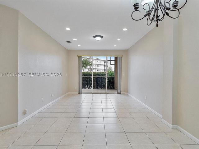 85 Gulfstream Rd 105A, Dania Beach, FL 33004
