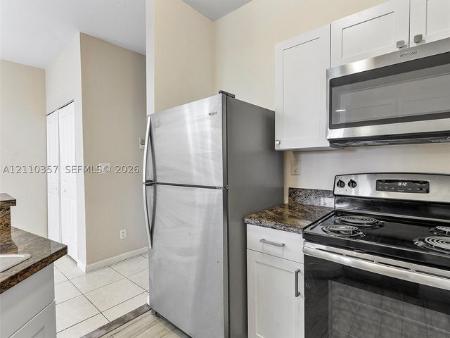 85 Gulfstream Rd 105A, Dania Beach, FL 33004