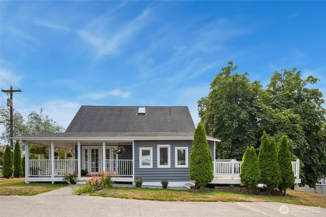 30032 68th NW Ave, Stanwood, WA 98292