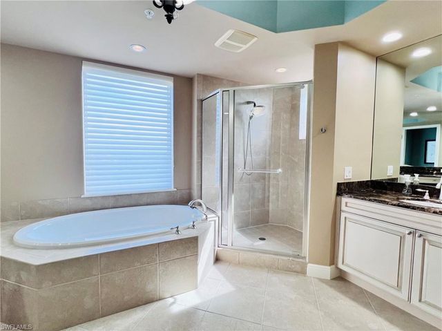 23850 Via Italia CIR 1601, Estero, FL 34134