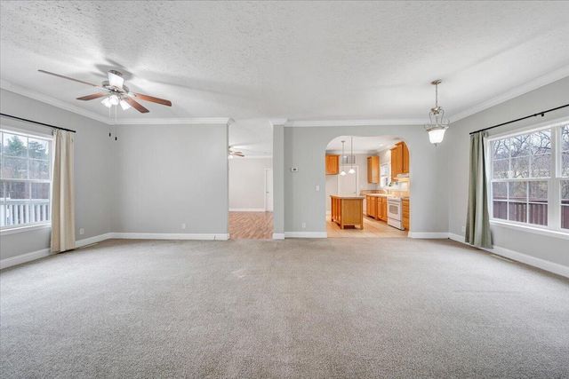 5300 Ponderosa DR, Roanoke, VA 24019