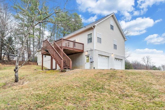5300 Ponderosa DR, Roanoke, VA 24019
