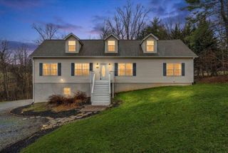 5300 Ponderosa DR, Roanoke, VA 24019