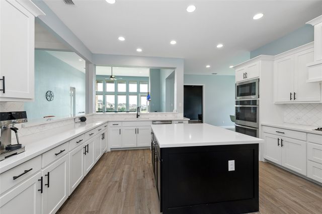 7013 Salmon Springs Drive, Argyle, TX 76226