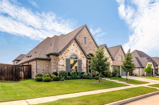 7013 Salmon Springs Drive, Argyle, TX 76226