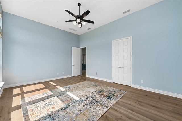 7013 Salmon Springs Drive, Argyle, TX 76226