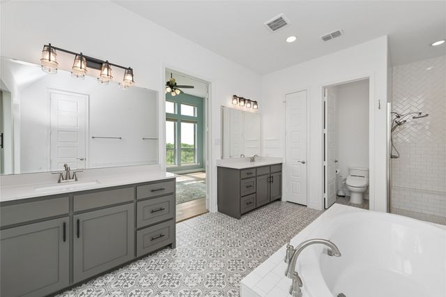 7013 Salmon Springs Drive, Argyle, TX 76226