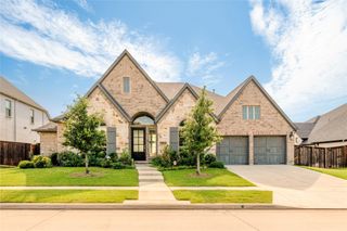 7013 Salmon Springs Drive, Argyle, TX 76226