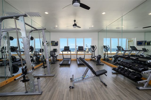 340 Peninsula Drive, Honey Grove, TX 75446