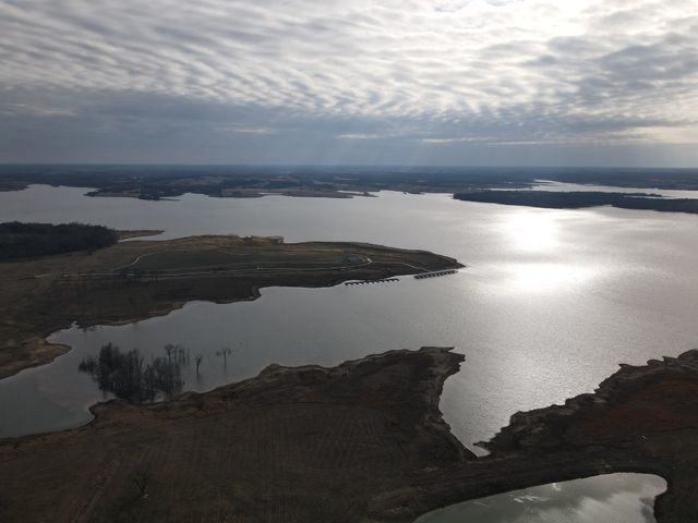 340 Peninsula Drive, Honey Grove, TX 75446