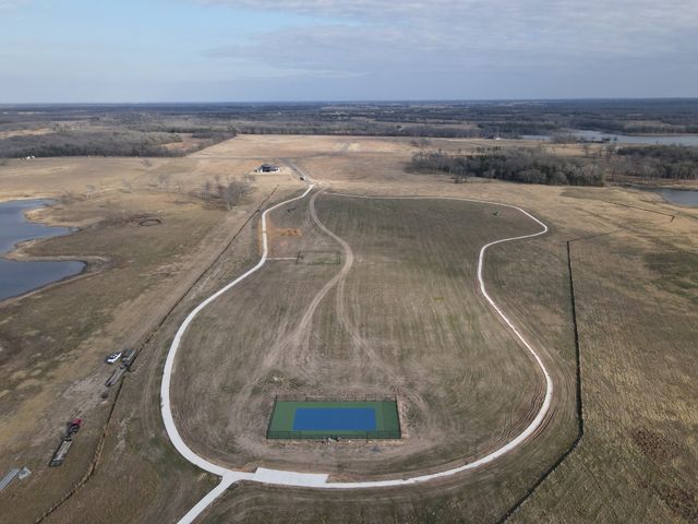 340 Peninsula Drive, Honey Grove, TX 75446