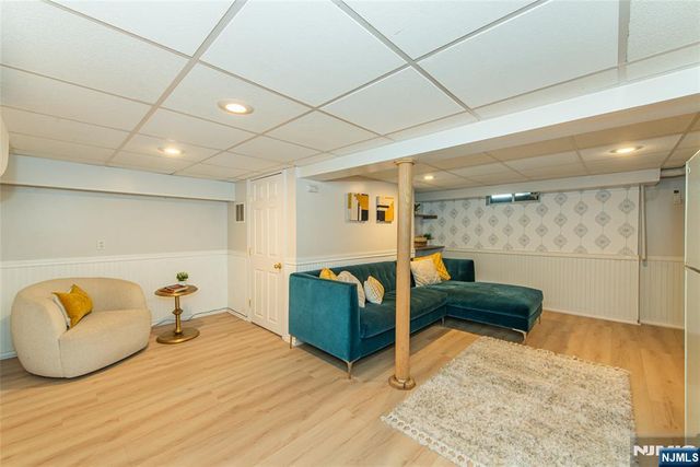 16 Haines Drive, Bloomfield, NJ 07003