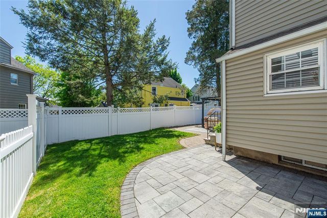 16 Haines Drive, Bloomfield, NJ 07003