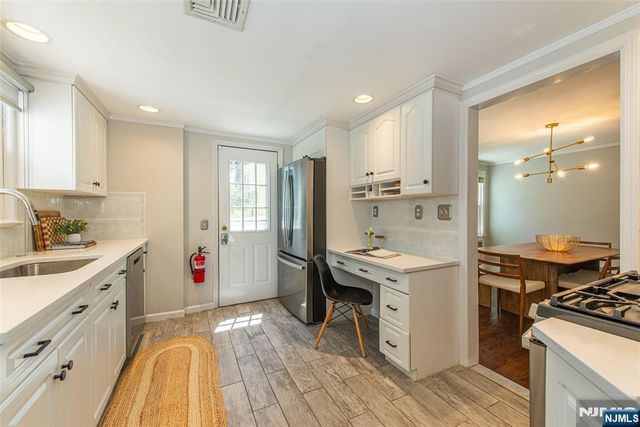 16 Haines Drive, Bloomfield, NJ 07003
