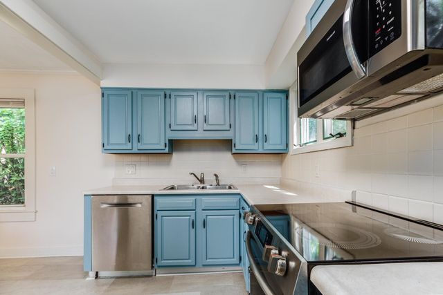 5 Tuttle Court, Rochester, NH 03839