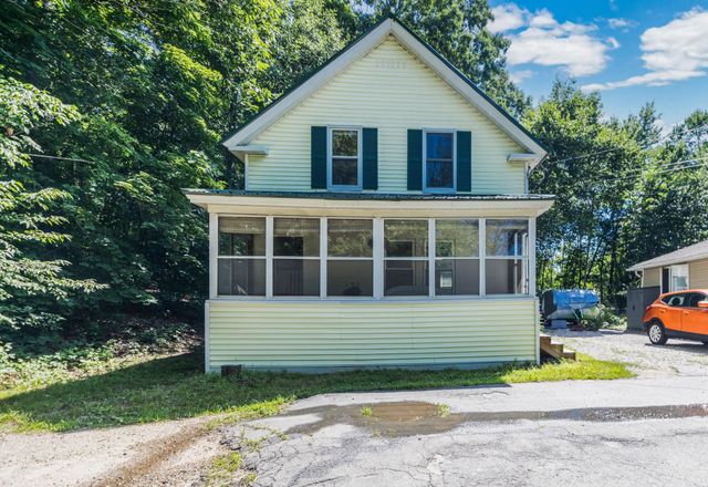 5 Tuttle Court, Rochester, NH 03839