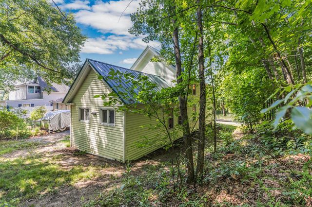 5 Tuttle Court, Rochester, NH 03839