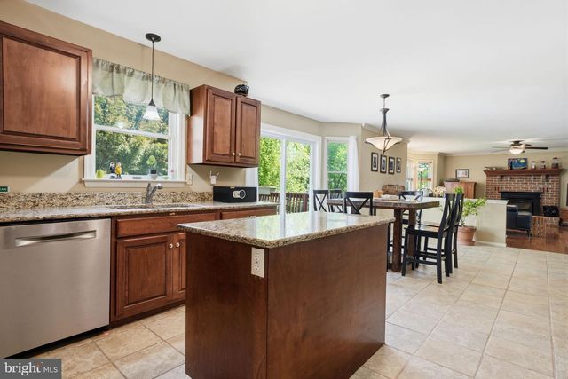 15 COLLEGE ST, Boyertown, PA 19512