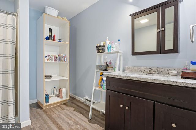 15 COLLEGE ST, Boyertown, PA 19512