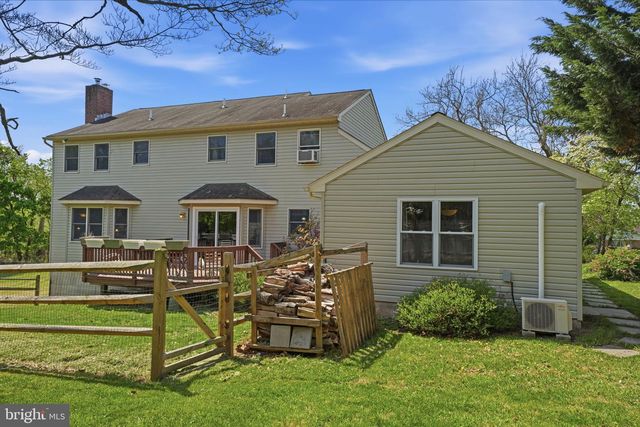 15 COLLEGE ST, Boyertown, PA 19512