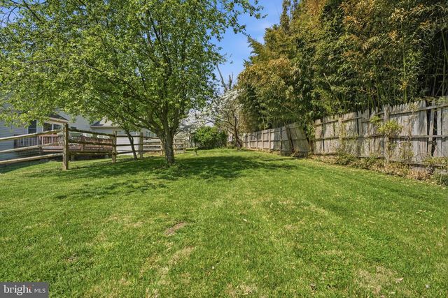 15 COLLEGE ST, Boyertown, PA 19512