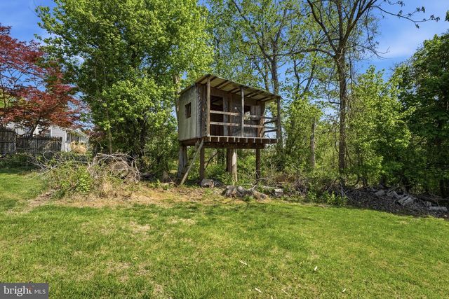 15 COLLEGE ST, Boyertown, PA 19512