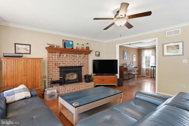 15 COLLEGE ST, Boyertown, PA 19512