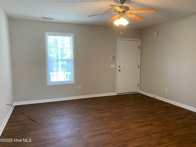 4836 Acres Drive, Wilmington, NC 28411