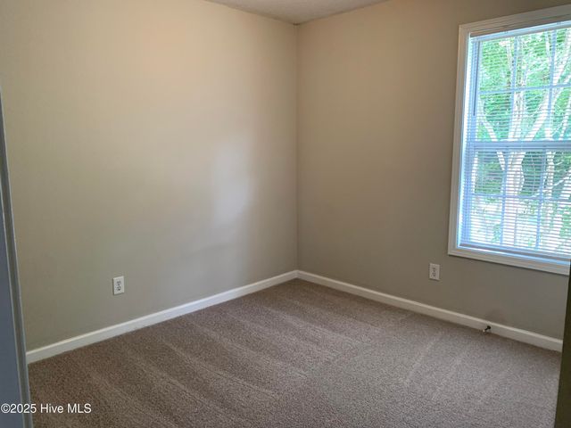 4836 Acres Drive, Wilmington, NC 28411