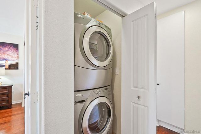 1311 15 Pacific Beach Dr, San Diego, CA 92109