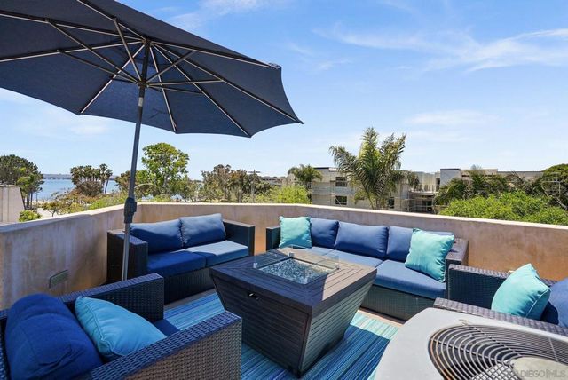 1311 15 Pacific Beach Dr, San Diego, CA 92109