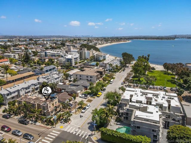 1311 15 Pacific Beach Dr, San Diego, CA 92109