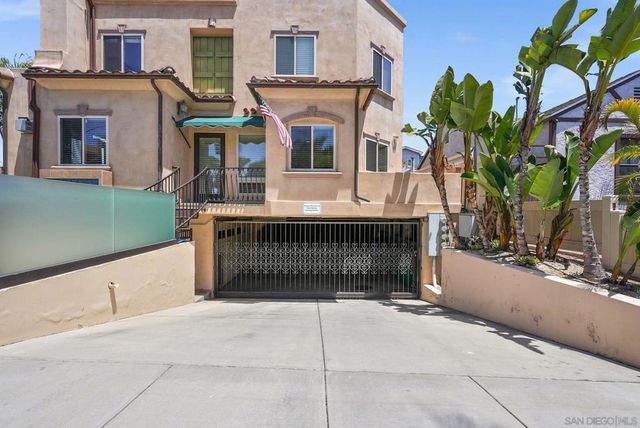 1311 15 Pacific Beach Dr, San Diego, CA 92109