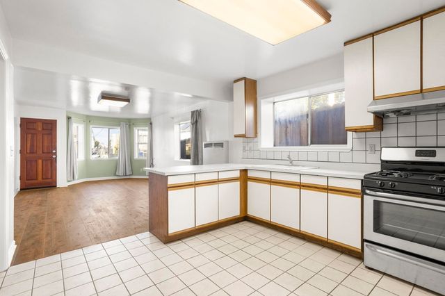 1418 15TH, Oakland, CA 94606