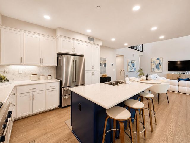 208 Market Street, Milpitas, CA 95035