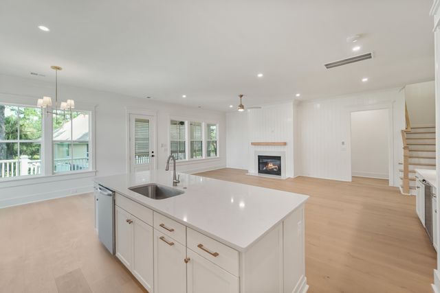 4715 Gold Cup Lane, Hollywood, SC 29449