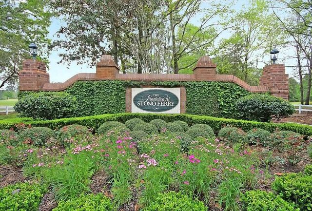 4715 Gold Cup Lane, Hollywood, SC 29449