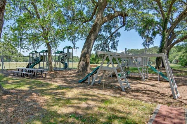 4715 Gold Cup Lane, Hollywood, SC 29449