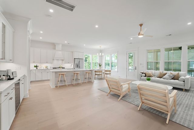 4715 Gold Cup Lane, Hollywood, SC 29449