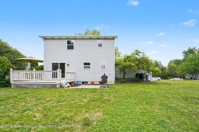 606 Peachtree Place, Mason, MI 48854