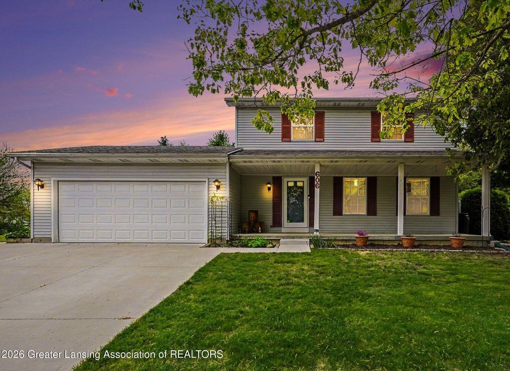 606 Peachtree Place, Mason, MI 48854