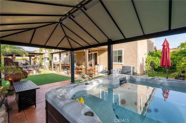 30532 Hollybrooke, Murrieta, CA 92563