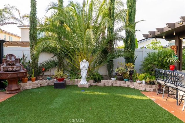 30532 Hollybrooke, Murrieta, CA 92563