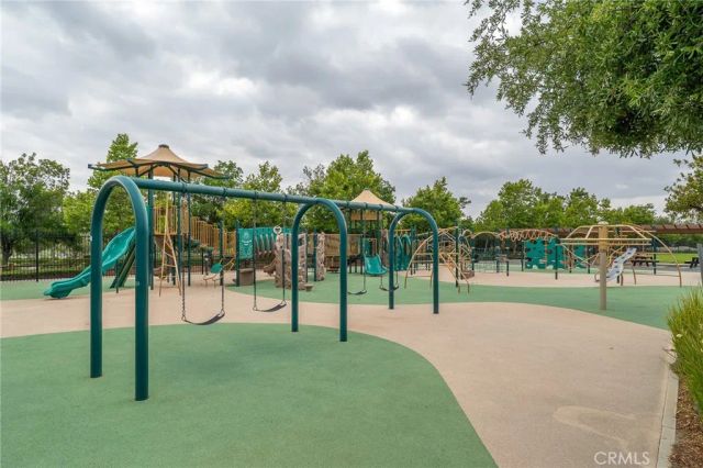 30532 Hollybrooke, Murrieta, CA 92563